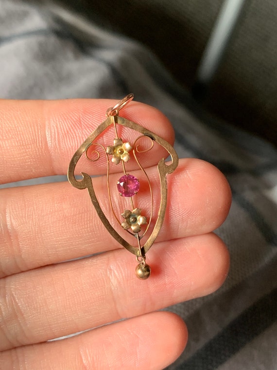 Antique 9ct gold paste pendant