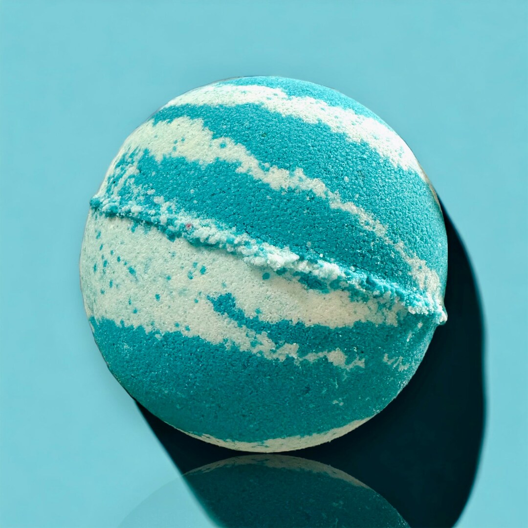 Salty Sea Bath Bomb Spa Gift Etsy