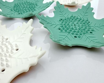 Snowflake Silicone Shower Steamer Tray – Soap Dish, Christmas Gift, Stocking Stuffer