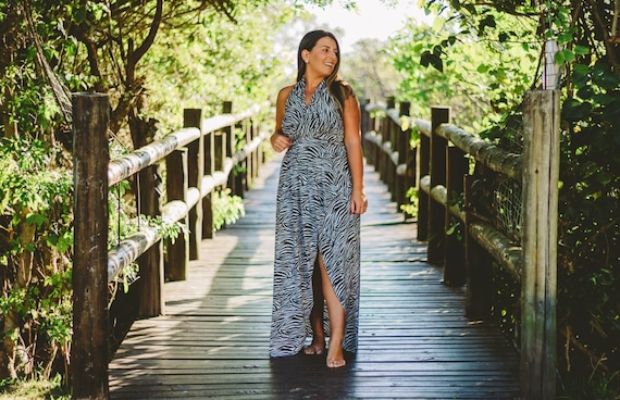 7 in 1 LONG Summer Dress| Pareos Sarong| Versatile Wrap| Vacation Outfit Ideas| Beach Yoke| Bathing Suit Cover Ups| Swimsuit - Etsy Finland