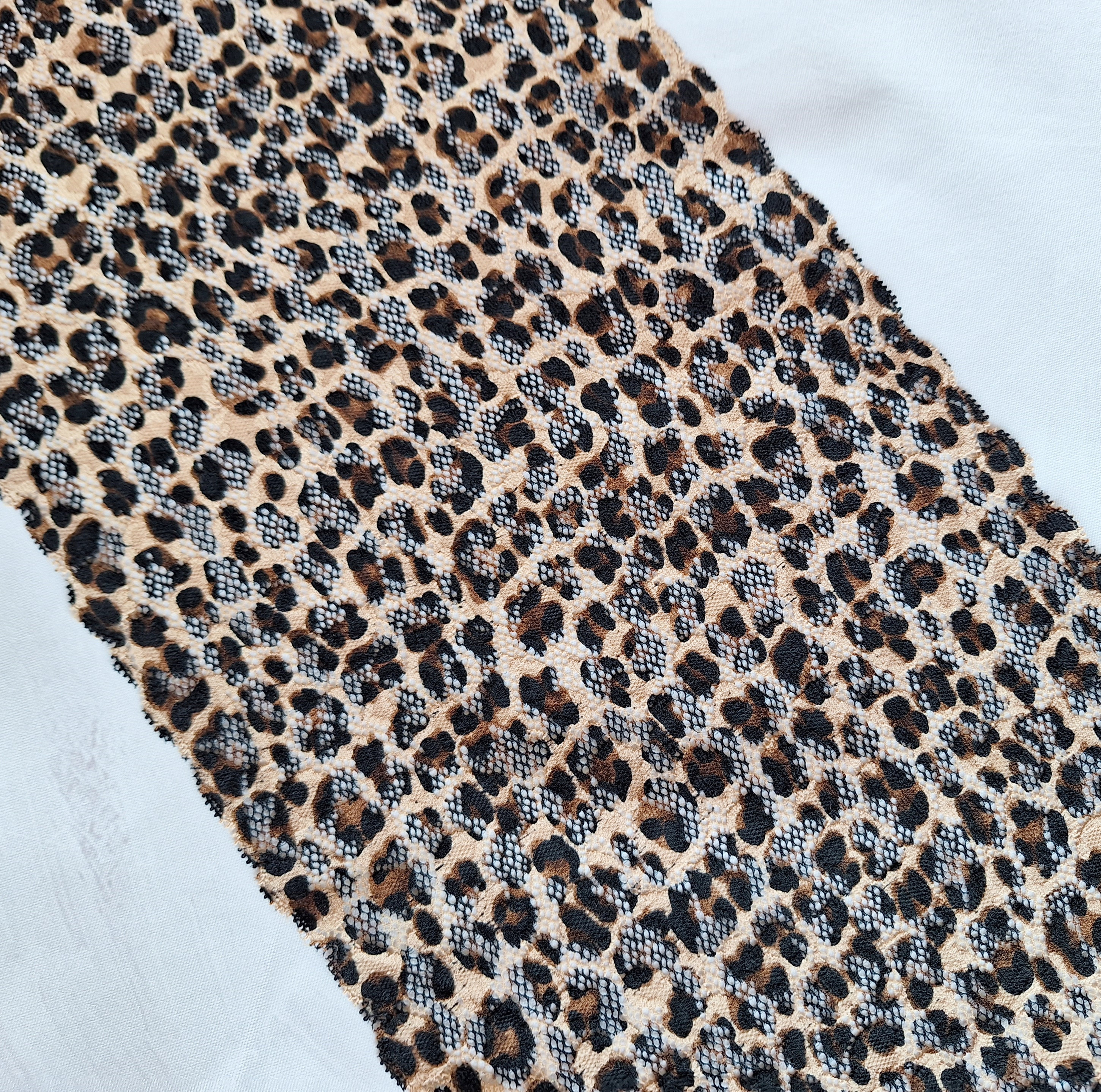 Leopard Print Stretch Lace Trim, Cheetah Print Elastic Lace, Panthera  Printed Lace Fabric Width 22 Cm / 8.6, Nr 798 