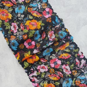 Elastische Spitze mit Blumen print, Elastische Spitze, 19 cm breite Spitze, Nr 743