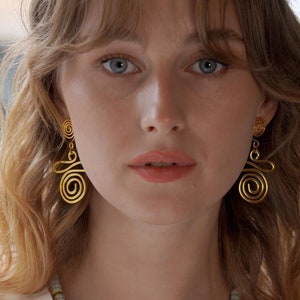 Gold Spiral Earrings: Bohemian Wire Swirl Earrings