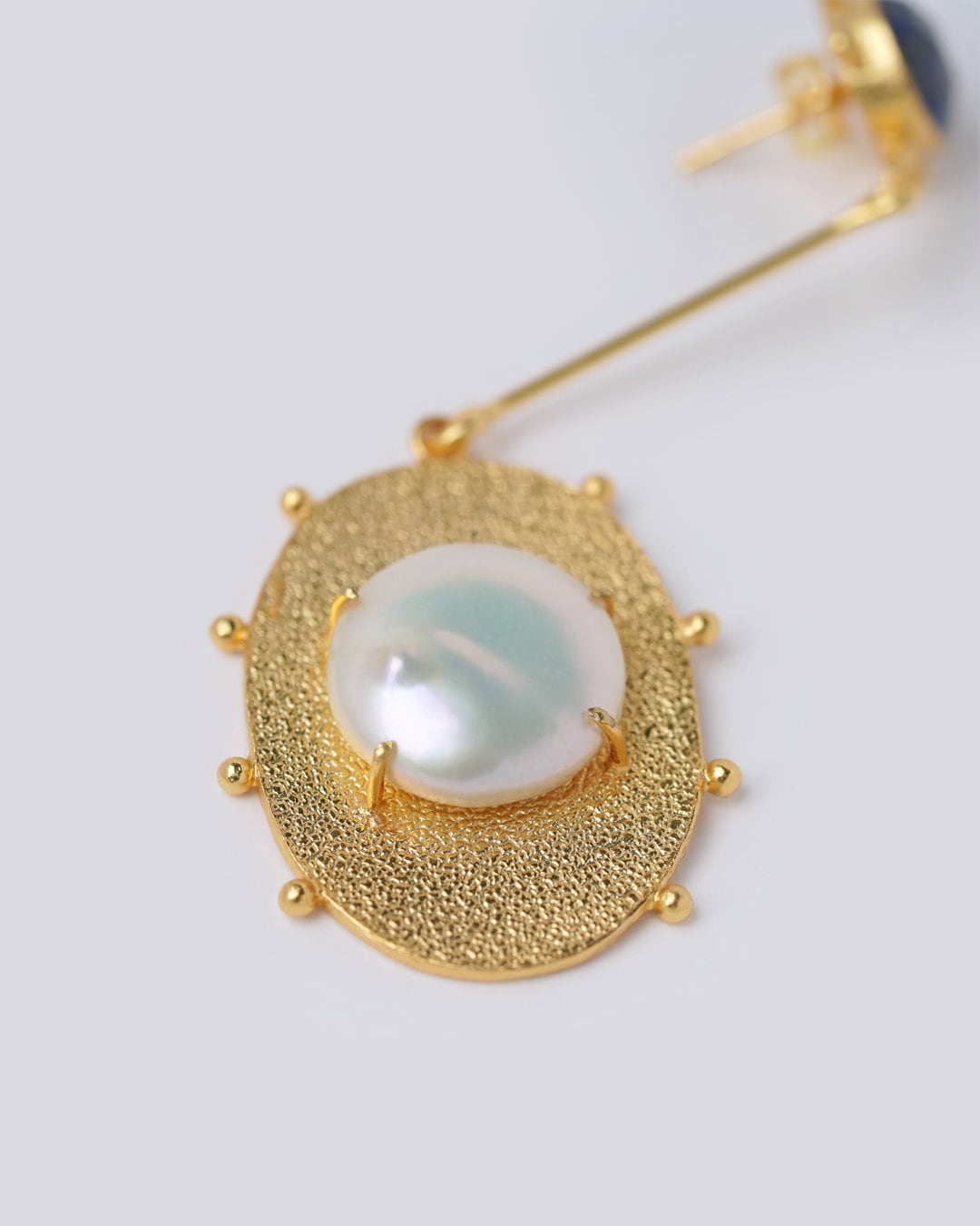Large Elegant Gemstone Earrings, Classy Big Natural Pearl