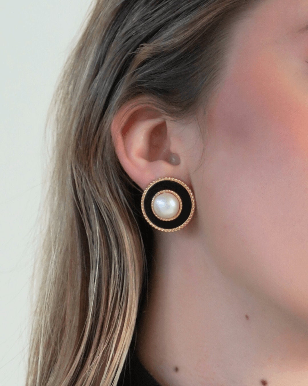 Black vintage earrings discount