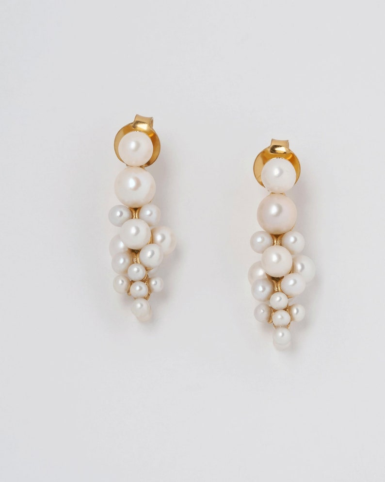 Bridal Pearl Cluster Earrings Pearl Chandelier Earrings Wedding Pearl Cluster Earrings Minimalist Unique Unusual Modern Statement Dangle image 3
