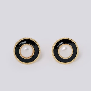 Round Vintage Pearl Earrings Black Enamel Chunky Large Stud Statement Earrings image 3