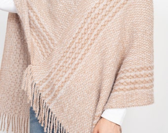Light and Ultra Soft Poncho Taupe
