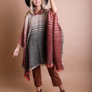 Rust Fall Winter Poncho with Hoodie, Hooded Knit Ruana, Bohemian Poncho, Ruana, Women's Cape, Boho Wrap