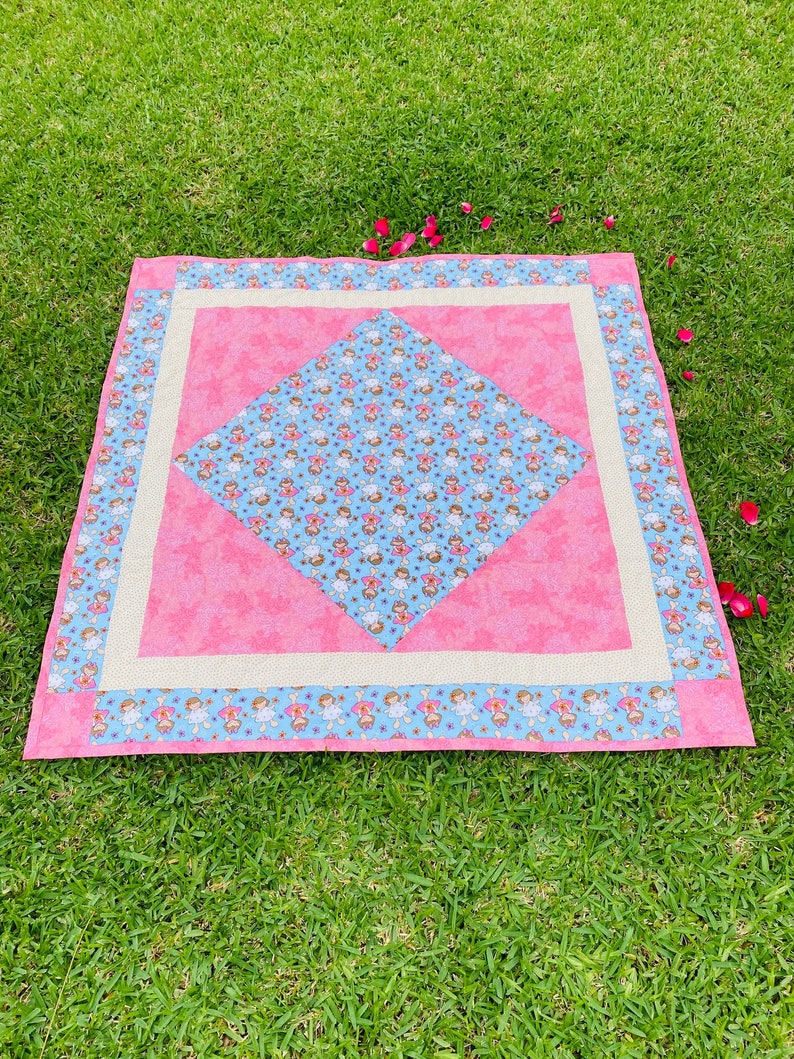 Amish Diamond Baby Quilt image 7