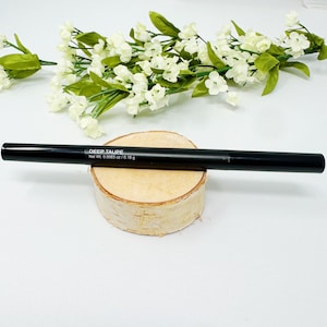 Ana Carttori Double-Sided Eyebrow Pencil – Natural Ingredients, Gluten-Free, Vegan, Non-GMO, Perfectly Shapes & Defines, Creamy Slanted Tip