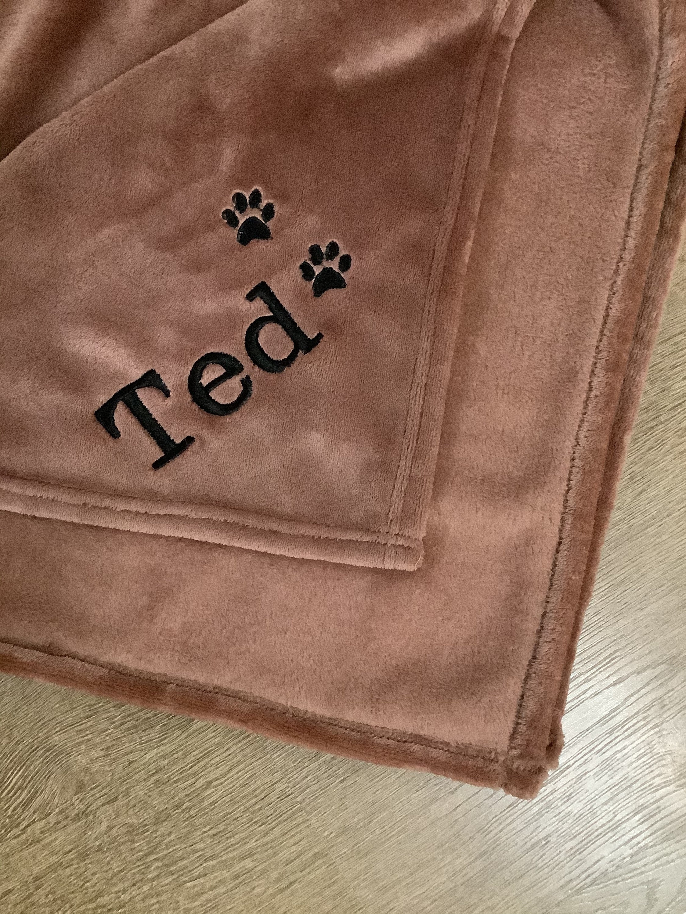 Personalised Dog Blankets
 Personalized Pet Blanket custom dog Name blanket Embroidered
