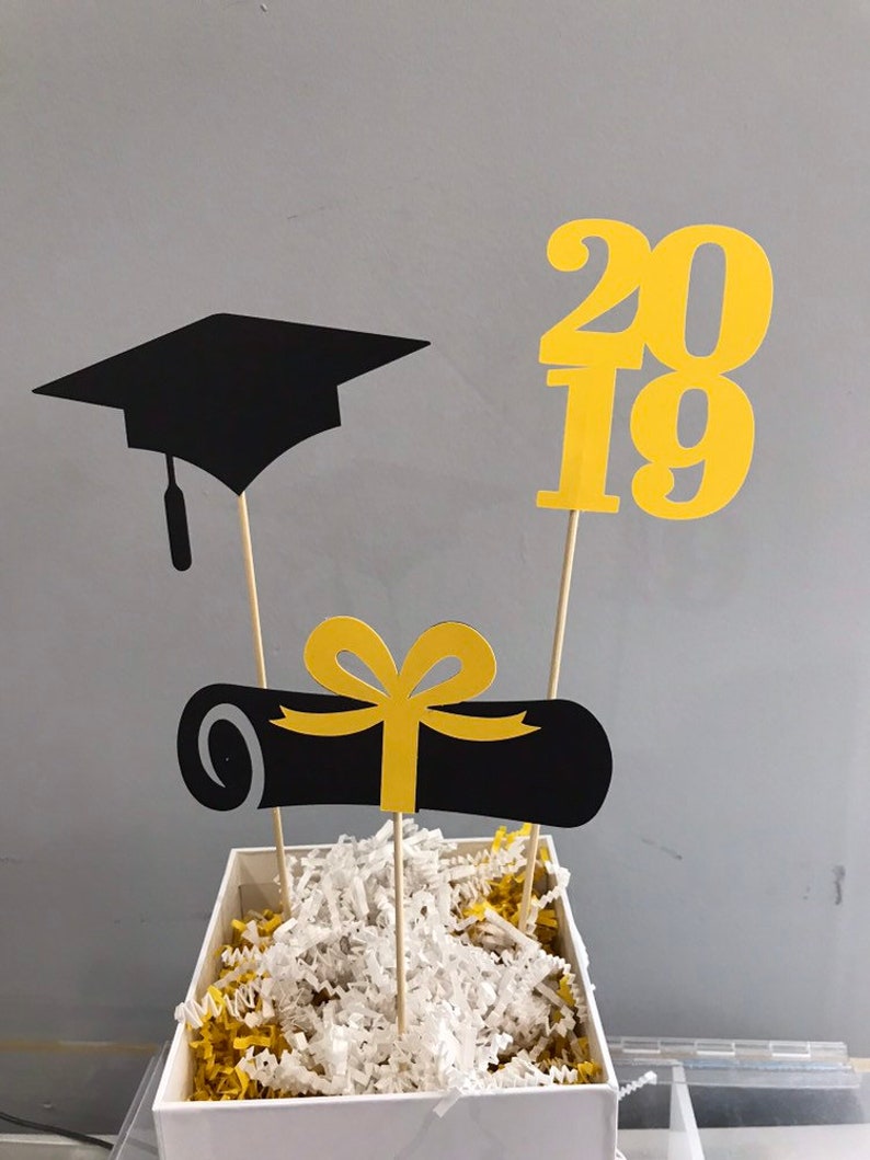 CLASS OF 2019 Yellow Grad Hat Graduation Party Balloons Decoration Supplies