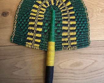 Nevame afrikansk handgjord solfjäder
