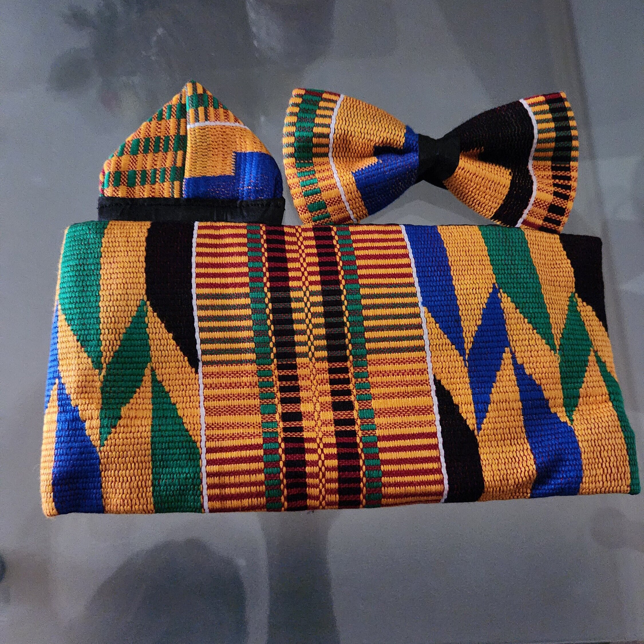 Kente Print Bow Tie And Pocket Square Set - African Print Men's Accessories For Weddings & Special Events