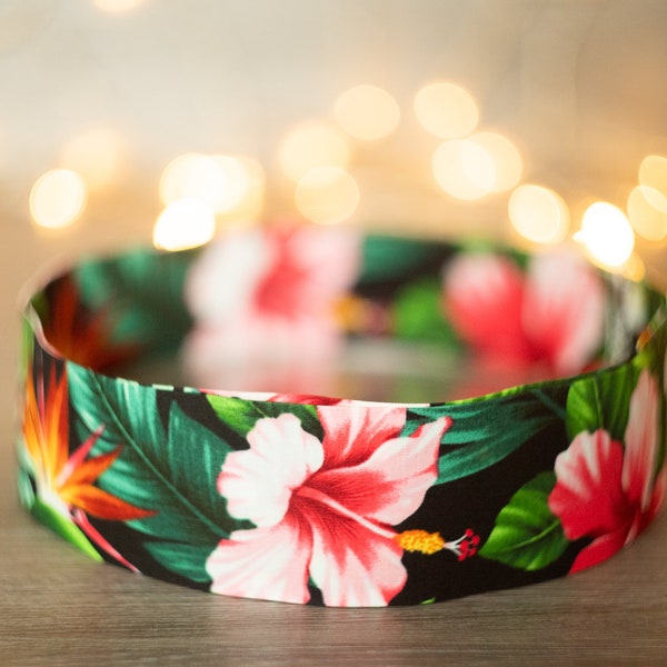 Tropical Garden (matching Bow-ties and Leashes available)