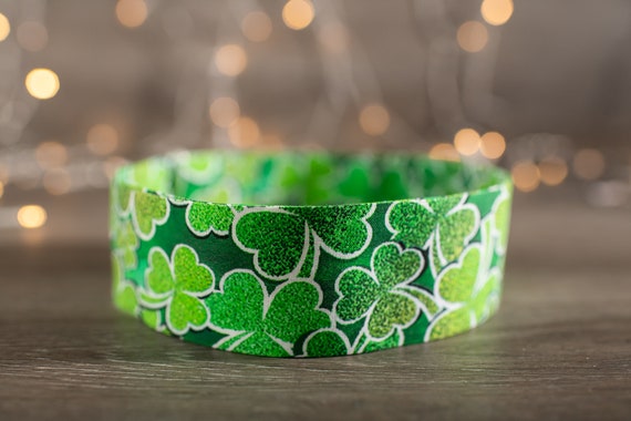 St Patrick's Day Clover (matching Bow-ties and Leashes available)