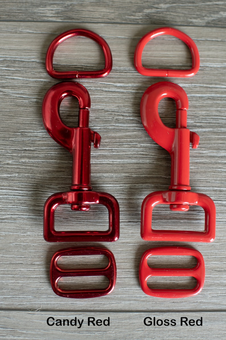 Add Colored Hardware to your IWAT Collar
