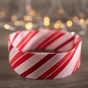 Valentines Day Candy Cane Collar (matching Bow-ties and Leashes available)