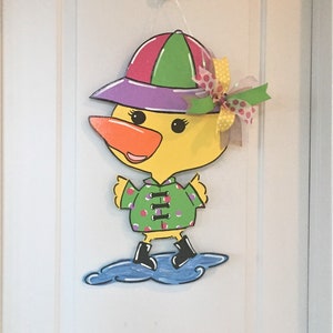 Rain Duck Door Hanger, Duck in Raincoat Door Hanger, Spring Duck Door Hanger, Spring Door Hanger, Duck Door Hanger, Duck in a Puddle Decor