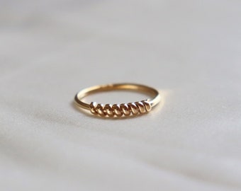 14k Gold filled croissant ring, handmade gold filled ring, twist ring, dainty ring, band ring, stacking rings