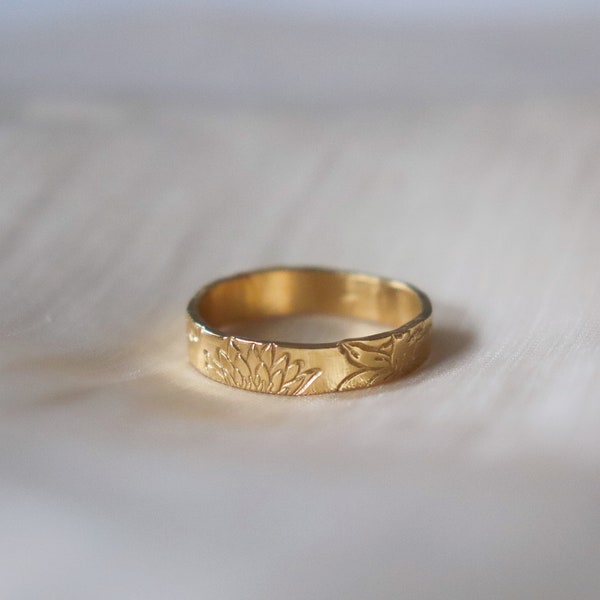 Personalized Multiple Birth Flower Ring: Family birthflowers ring