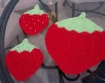 Sweet Strawberry Centerpiece and Coaster set  Knitting pattern pdf file. Knit table décor