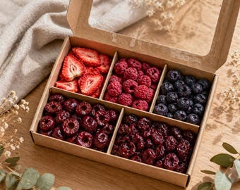 Berry Cocktail Mix – Freeze - Dried Berry Garnish for Drinks, Tea & Gift Boxes