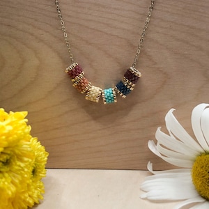 Regenbogen Rohr Perlen Halskette - Kette enthalten