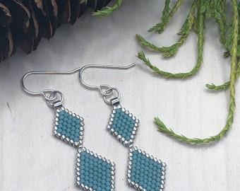 Double-layered diamond beaded dangle earrings