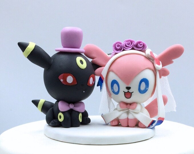 Game Character Inspired Wedding Cake Topper, Handmade Wedding Cake ...