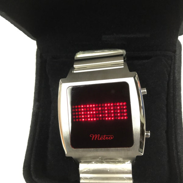 metro vierkant led-horloge unieke vintage verzamelobjecten zeldzaam op de markt duur uitziende limited edition stopproductie