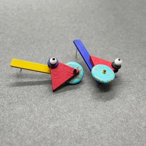 Mismatched Memphis Milano style earrings | Asymmetrical abstract earrings | Mix and match graphic earrings