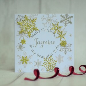 Gepersonaliseerde kerstkaart * Gouden glitter * Sneeuwvlokken * Dochter, moeder, petekind, verloofde, vrouw, nichtje, vriend