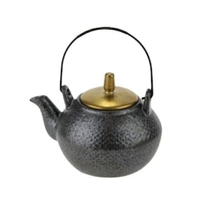 Keramik-Tee-Set in Gold und Schwarz, zeitgenössische Teekanne mit goldenen Keramiktassen, luxuriöses Küchendekor
