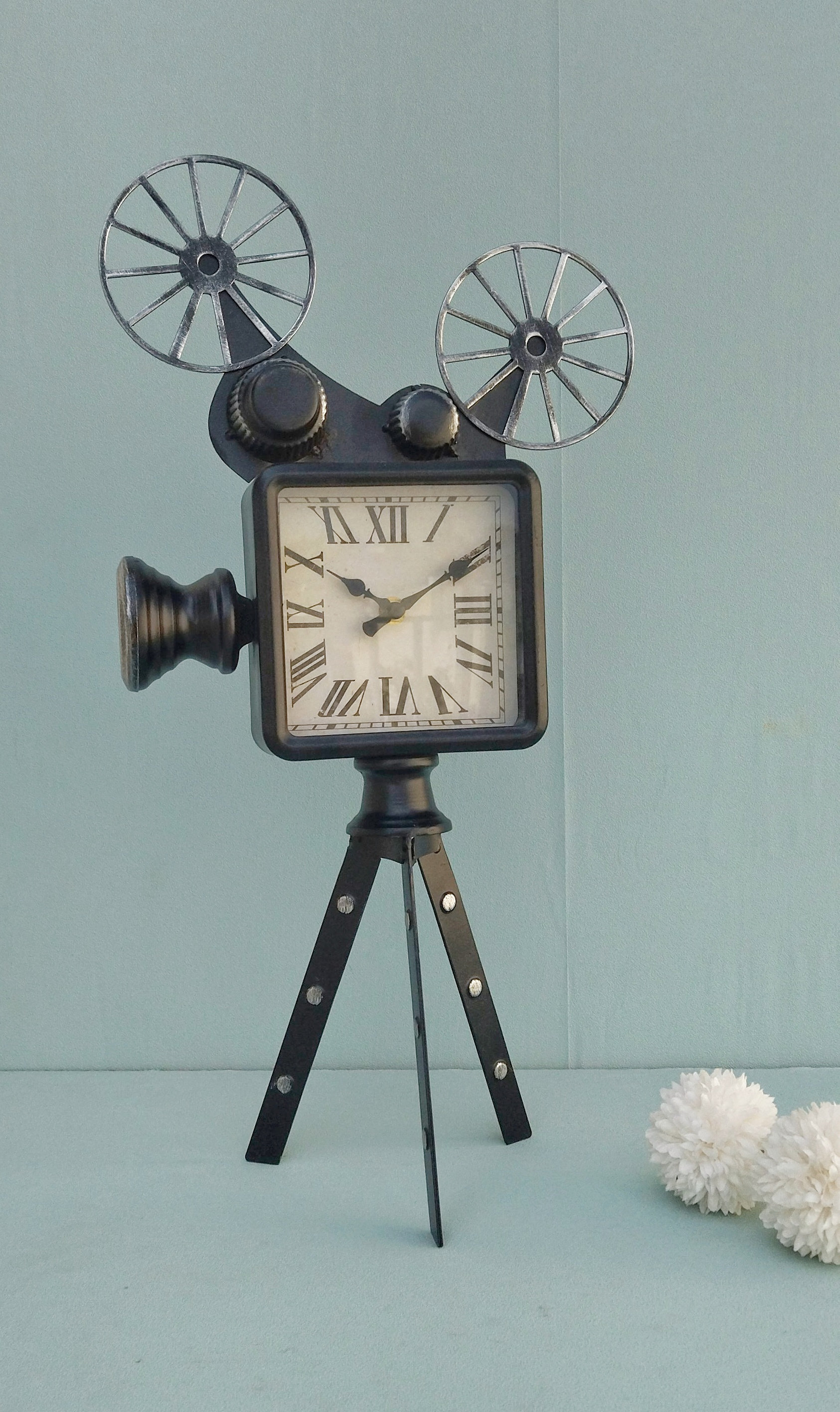 Movie Reference Clock Vintage Film Movie Camera Table Clock, Industrial Analog Floor Clock ...