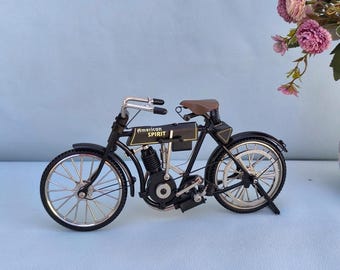 Retro metalen motorfiets, American Spirit Motorcycle 1903, schaal 1:10 verzamelmotor