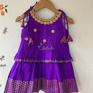 Lila Double Layered Knot Kittel für Kleinkinder