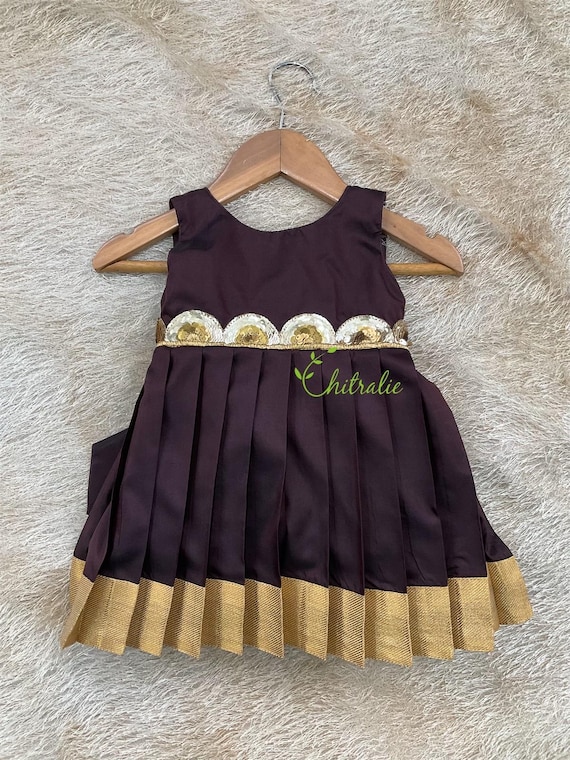 brown newborn dress Mebie Baby Oatmeal Organic Cotton Ribbed Knot Gown This baby bundle includes a newborn gown with working buttons Brown Baby Girl Dresses |
