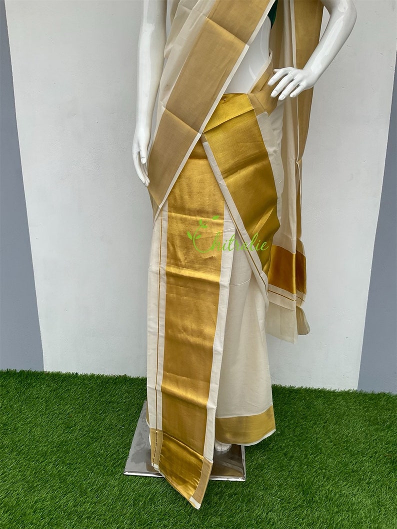 Traditional Kerala Gold Kasavu Setmundu For Festivals/ Onam Gift/ Vishu Outfit image 6