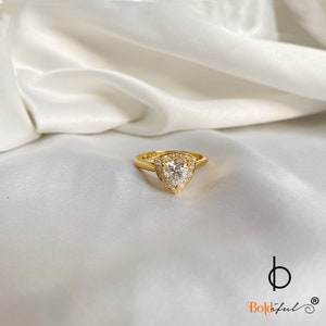 Trillion Moissanite Ring | Trillion cut ring | Dainty Gold Ring | 14kt moissanite ring | 18kt gold ring | Moissanite engagement ring