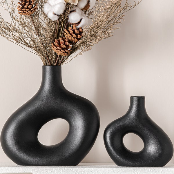 Kimisty Black Ceramic Vases Set 2, Nordic Modern Totem Vases, Donut Vases in Abstract Shape, Modern Livingroom Scandanivian Decor, Vase Art