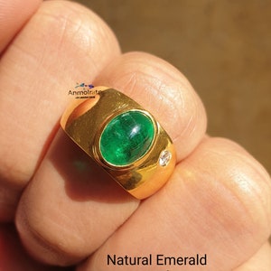 Vintage 2.50Ct Natural Emerald Cabochon Solitaire Gold Ring For Men & Women Bezel Set Emerald Signet Ring Stacking Emerald Daily Wear Ring