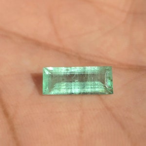 Natural Colombian Emerald: 1.54 CTS Octagon Baguette Cut, Vibrant Green