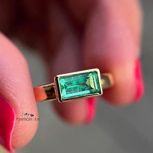 14k Gold Baguette Emerald Ring: Natural Green Solitaire Birthstone