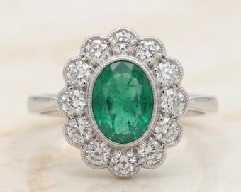 Natürlicher Oval Smaragd Ring: 1.20ct Bezel Set Moissanite Akzent, 14k Vintage Edwardian Style Geschenk