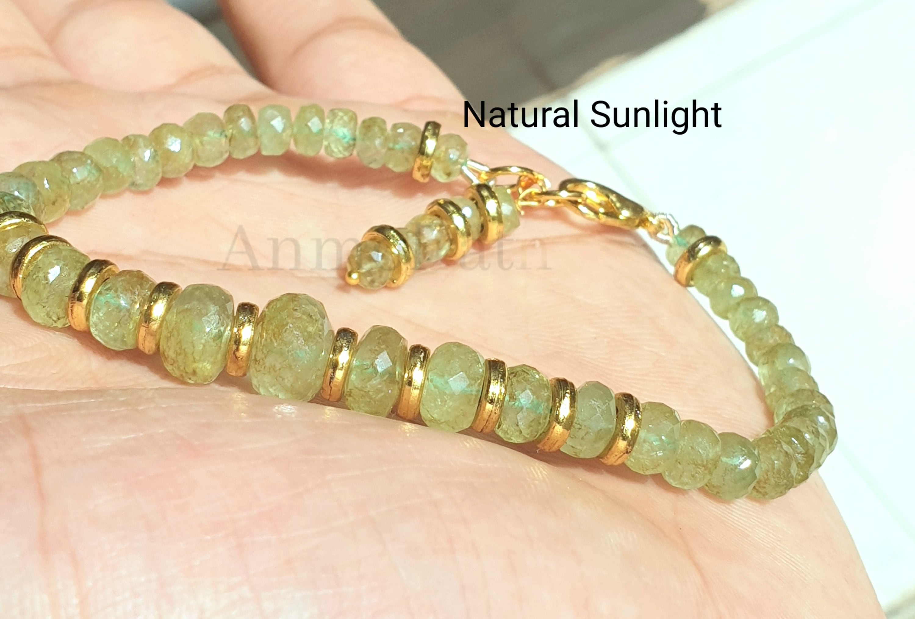 ヴィンテージ コロンビア産エメラルドブレスレット、未処理イエロー