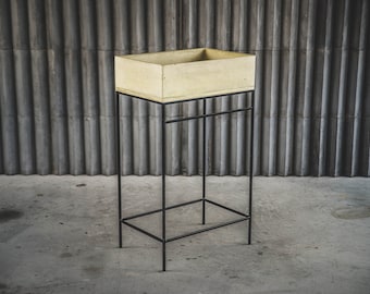 Industrial hand-made concrete sink with an iron stand | Yellow
