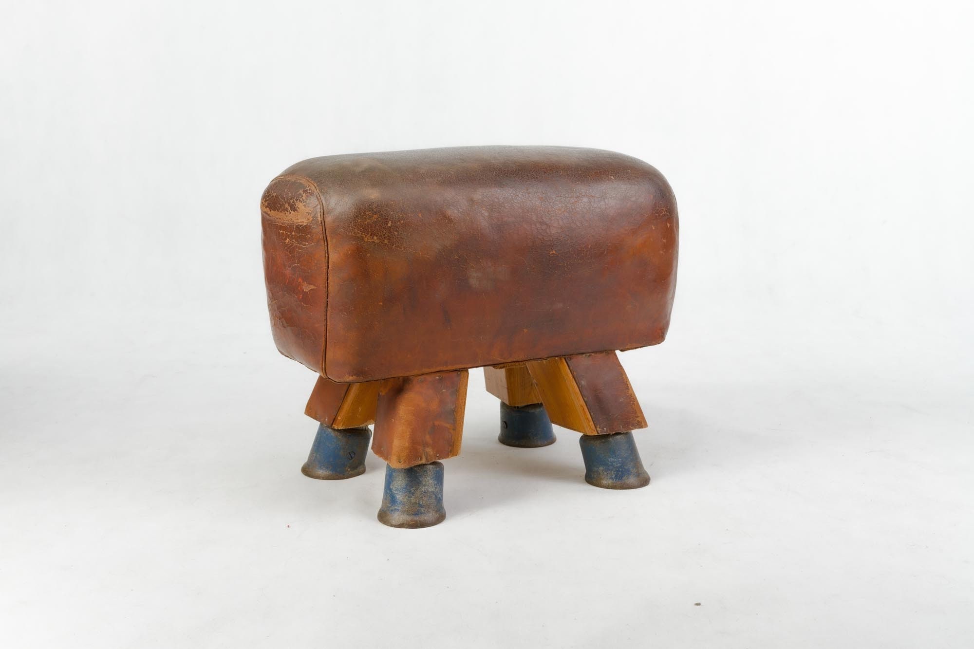 Vintage Leather Gymnastics Bench Pommel Horse- brown original - 1930s Vintage home design decor - Vaulting horse - Gym equipment