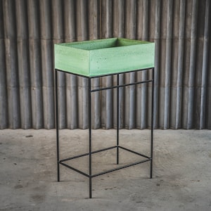Industrial hand-made concrete sink with an iron stand | Green